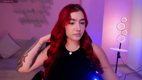 Snapshot of violettcastel chatting on October 2025 06:49:02 PM Violett Castel online show from October 2025 06:49:02 PM