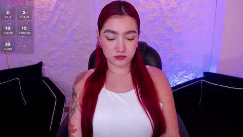 Snapshot of violettcastel chatting on October 2025 07:27:01 PM Violett Castel online show from October 2025 07:27:01 PM