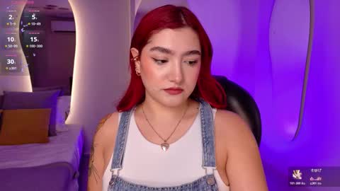 Violett Castel online show from November 2025 08:00:01 PM