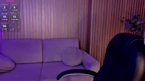 Violett Castel online show from February 2026 07:43:01 PM