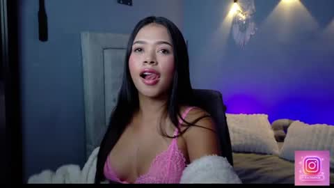 Violett Doll online show from June 2026 10:52:01 PM