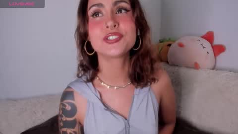 Violette  online show from January 2026 09:29:01 PM