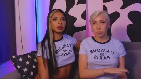 Violet online show from February 2025 04:25:01 AM