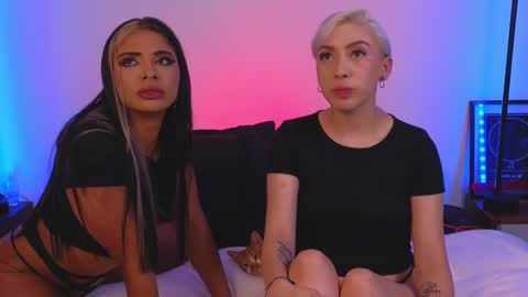 Violet online show from February 2025 04:22:02 AM