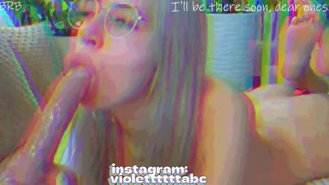 Violetta online show from November 2025 09:02:01 PM