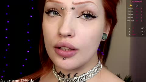 Snapshot of violetvio1ator chatting on December 2024 03:13:02 PM Dommy mommy online show from December 2024 03:13:02 PM