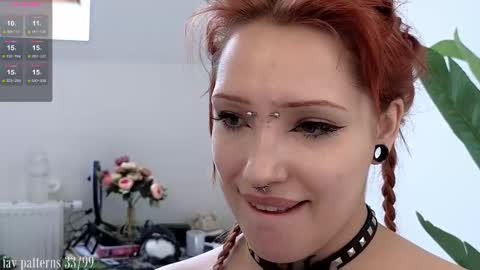Snapshot of violetvio1ator chatting on March 2025 01:54:01 PM Dommy mommy online show from March 2025 01:54:01 PM