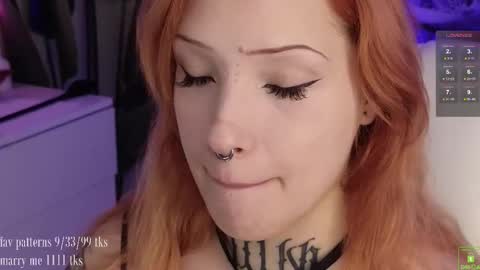Snapshot of violetvio1ator chatting on October 2025 04:43:01 AM Dommy mommy online show from October 2025 04:43:01 AM