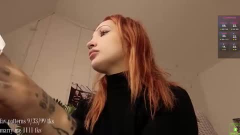 Snapshot of violetvio1ator chatting on October 2025 04:43:02 AM Dommy mommy online show from October 2025 04:43:02 AM