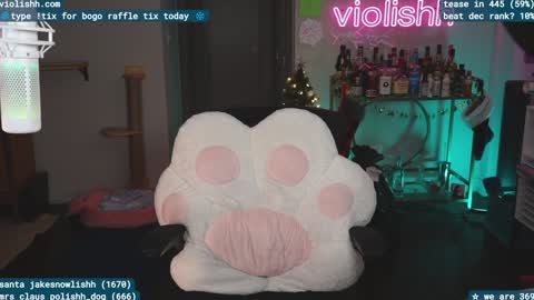 Snapshot of violishh chatting on December 2024 02:21:01 AM follow me on twitter violishh and ig violishh online show from December 2024 02:21:01 AM