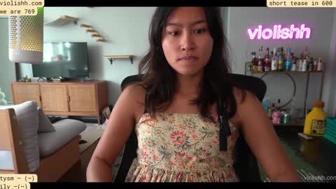 Snapshot of violishh chatting on September 2025 07:24:02 PM follow me on twitter violishh and ig violishh online show from September 2025 07:24:02 PM