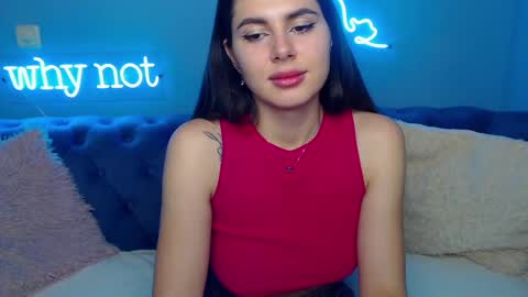 viollinalv online show from January 2025 11:45:01 AM