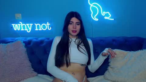 viollinalv online show from February 2025 08:42:01 AM