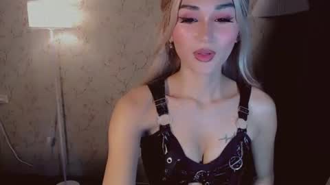 Pearl online show from October 2025 10:36:01 AM