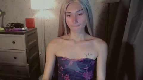 Pearl online show from November 2025 02:50:02 AM