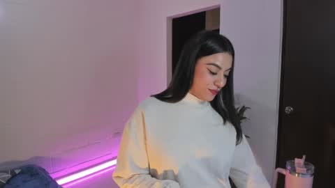 Snapshot of virtual111_ chatting on February 2025 11:54:02 PM Lu online show from February 2025 11:54:02 PM