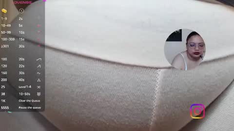 Sofia online show from April 2026 01:42:02 PM