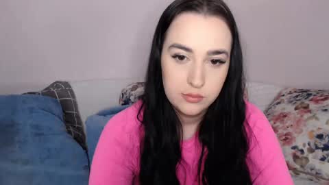 Snapshot of vitalina_freedom chatting on December 2024 01:06:01 PM Vitalina online show from December 2024 01:06:01 PM