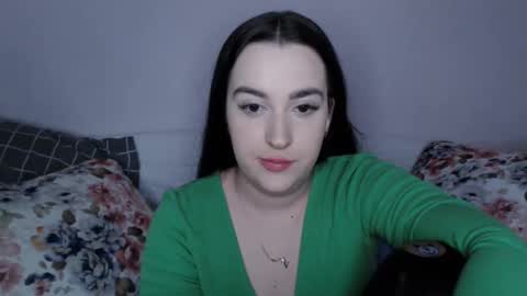 Snapshot of vitalina_freedom chatting on December 2024 03:41:02 PM Vitalina online show from December 2024 03:41:02 PM