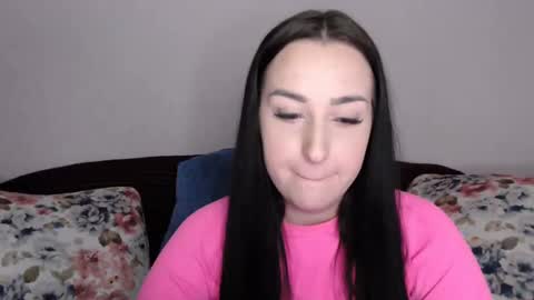 Snapshot of vitalina_freedom chatting on January 2025 02:56:02 PM Vitalina online show from January 2025 02:56:02 PM