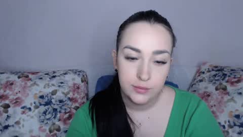Snapshot of vitalina_freedom chatting on January 2025 04:17:01 PM Vitalina online show from January 2025 04:17:01 PM