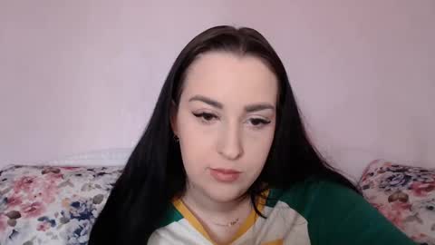 Snapshot of vitalina_freedom chatting on February 2025 12:17:01 PM Vitalina online show from February 2025 12:17:01 PM