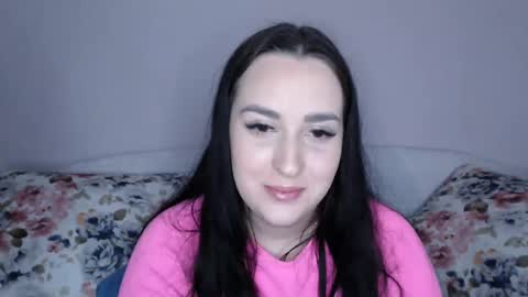 Snapshot of vitalina_freedom chatting on February 2025 04:14:02 PM Vitalina online show from February 2025 04:14:02 PM