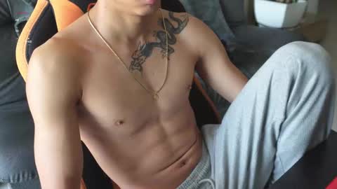 VITO BENZ online show from October 2025 04:08:02 PM