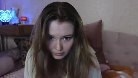 vivian_alison online show from April 2026 06:34:02 PM