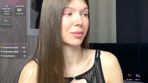 Vivian Evans online show from February 2025 04:04:01 AM