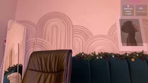 Vivian Evans online show from January 2026 12:15:01 AM