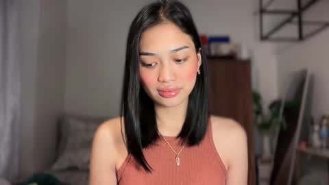 Snapshot of vivian_roberts chatting on February 2026 10:14:01 PM Vivian online show from February 2026 10:14:01 PM