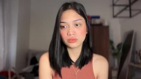 Snapshot of vivian_roberts chatting on February 2026 12:33:02 AM Vivian online show from February 2026 12:33:02 AM