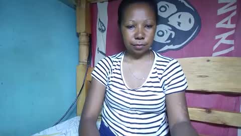 viviane0812 online show from February 2025 05:07:01 PM
