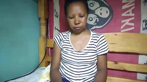 viviane0812 online show from February 2025 08:11:01 PM