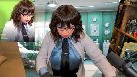 Snapshot of vivianfrost chatting on February 2026 04:55:01 AM VivianFrosty online show from February 2026 04:55:01 AM