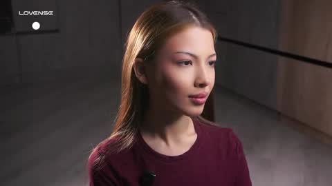 Naomi online show from May 2026 01:38:02 PM