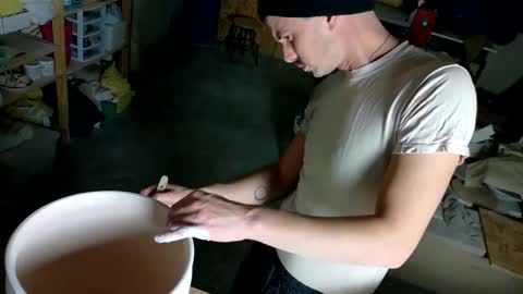 Viv online show from November 2025 10:51:01 PM