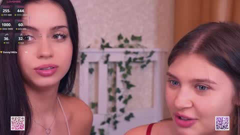 Nelly and Mari online show from March 2026 07:13:01 AM