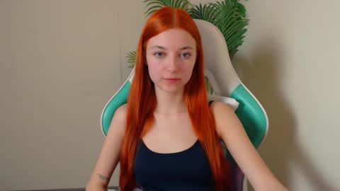 Vivien online show from April 2026 06:35:01 PM