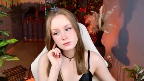 Vivien online show from March 2026 05:56:01 AM