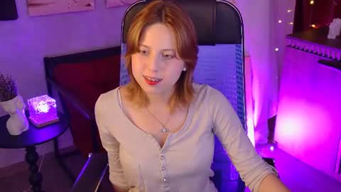 Vivienne  online show from July 2026 12:42:02 PM