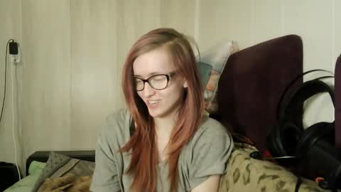 Snapshot of viviennesumner chatting on March 2026 04:00:01 PM viviennesumner online show from March 2026 04:00:01 PM