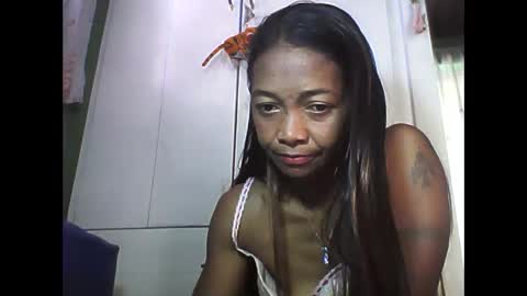 vixen_lina online show from May 2026 06:41:01 AM