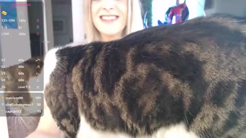 Vixen online show from February 2026 03:31:01 PM