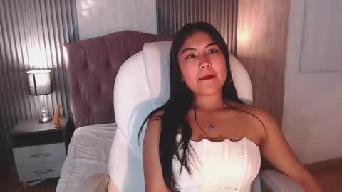 Vi online show from October 2025 03:48:01 AM