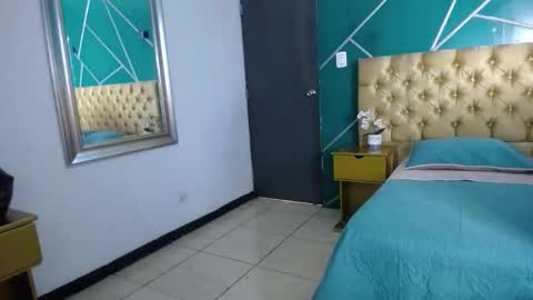 Snapshot of vixennp chatting on February 2026 11:53:02 AM Vixennp online show from February 2026 11:53:02 AM