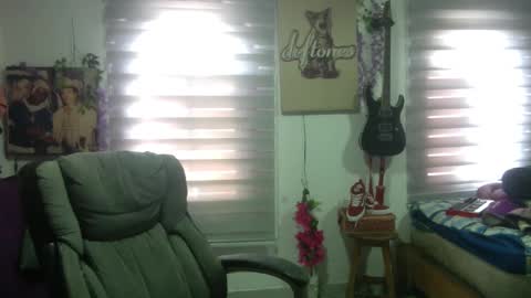 Snapshot of vl21cm chatting on September 2025 04:40:02 PM vl21cm online show from September 2025 04:40:02 PM