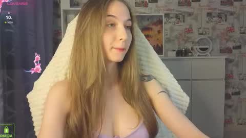 Snapshot of vlad1zy chatting on November 2025 05:13:01 PM Vlada online show from November 2025 05:13:01 PM