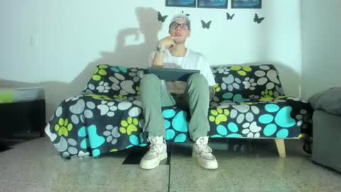 Snapshot of vlad__night chatting on June 2026 03:57:02 AM Vlad online show from June 2026 03:57:02 AM